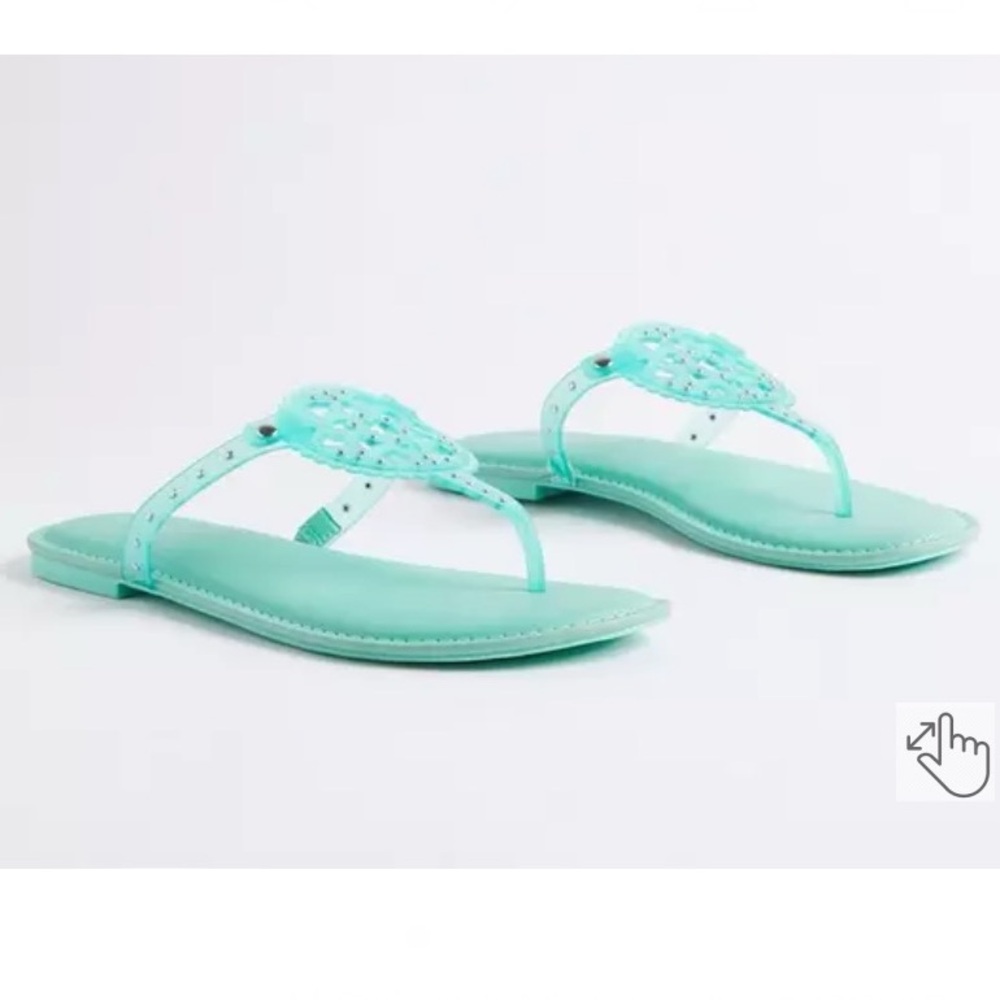 Torrid Medallion T-Strap Sandal (WW) Size 8.5 Wide NWT